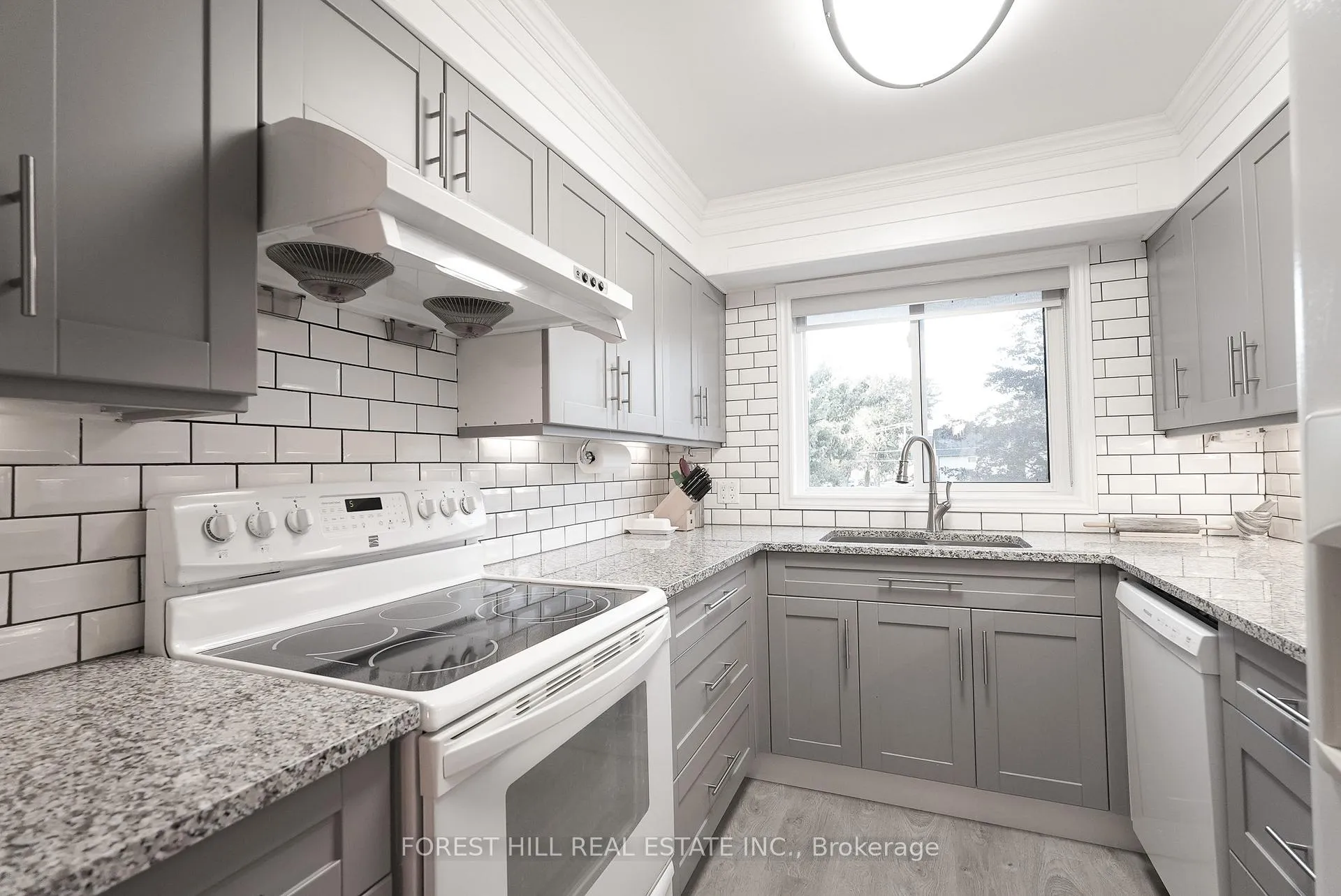Photo 21 of Unit 11, 30 Laguna Parkway, Ramara, Brechin — HOMEH