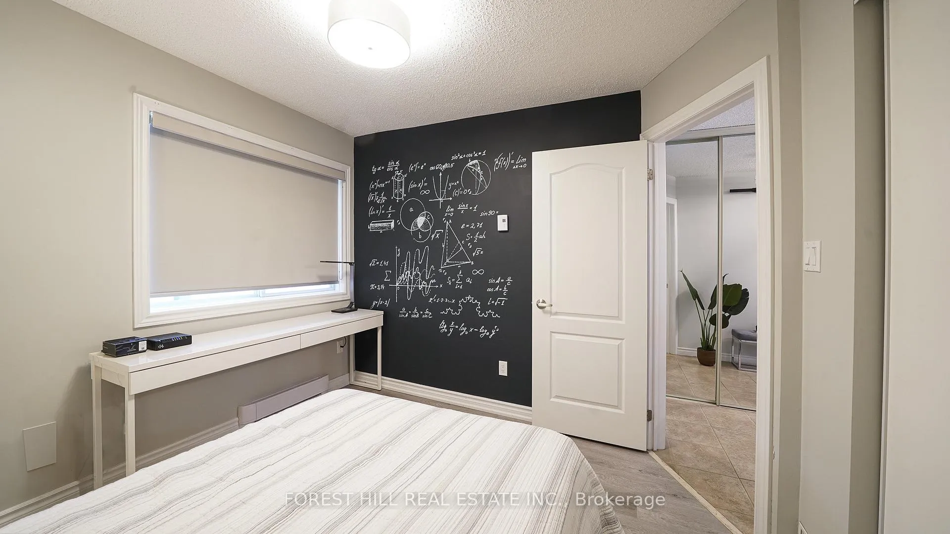 Photo 33 of Unit 11, 30 Laguna Parkway, Ramara, Brechin — HOMEH
