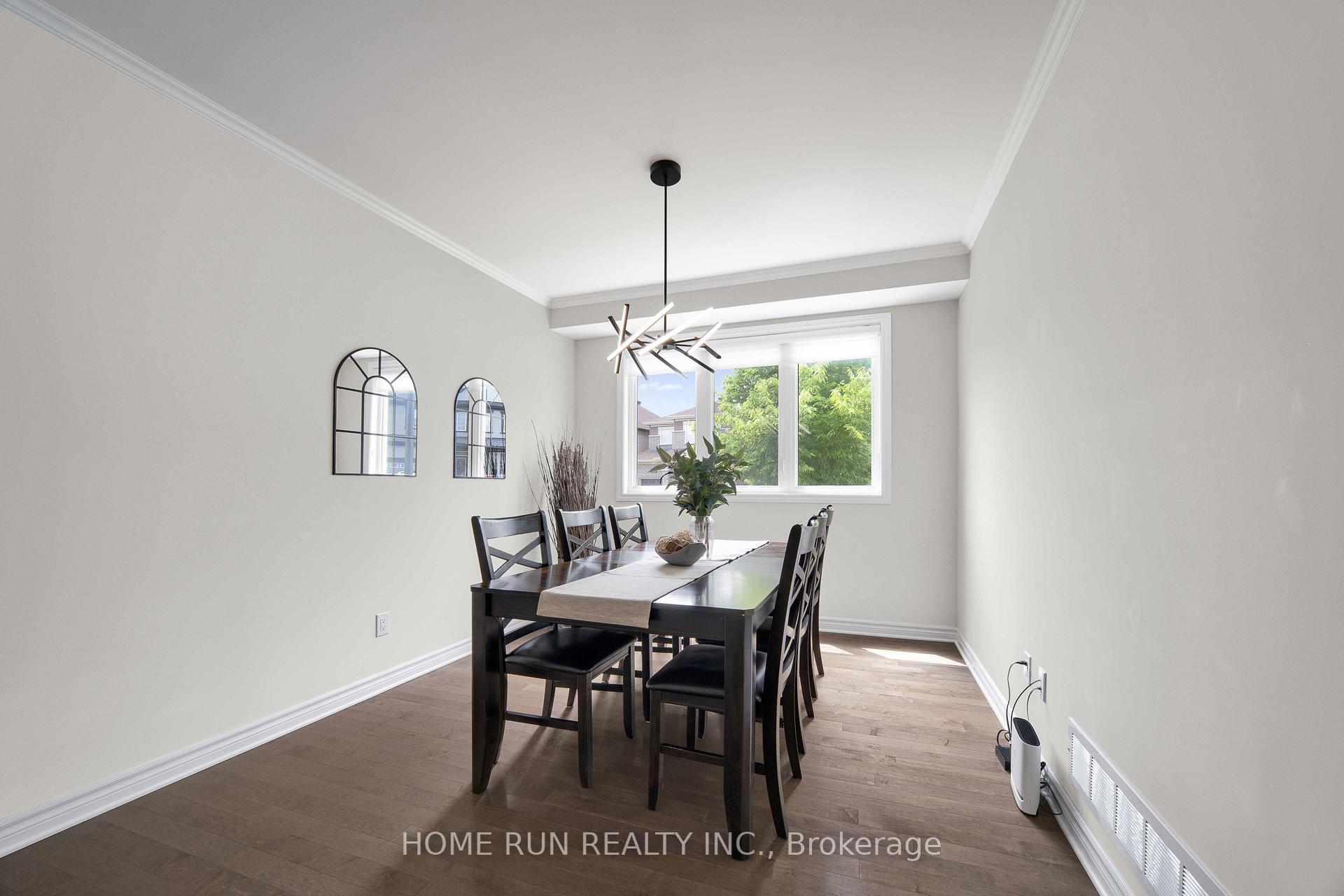 Photo 11 of 940 Guinness Crescent, Ottawa, Barrhaven - Half Moon Bay — HOMEH