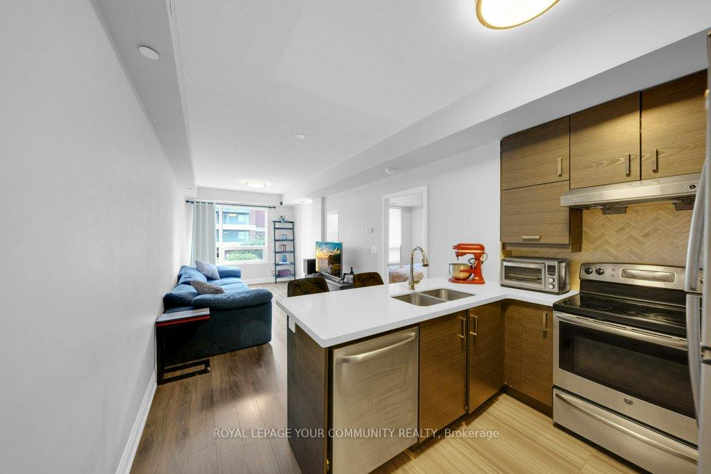 Photo 10 of Unit 202, 1 Uptown Drive, Markham, Unionville — HOMEH