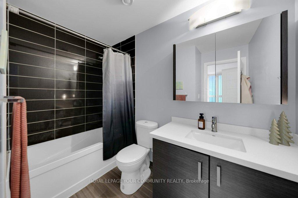 Photo 25 of Unit 202, 1 Uptown Drive, Markham, Unionville — HOMEH