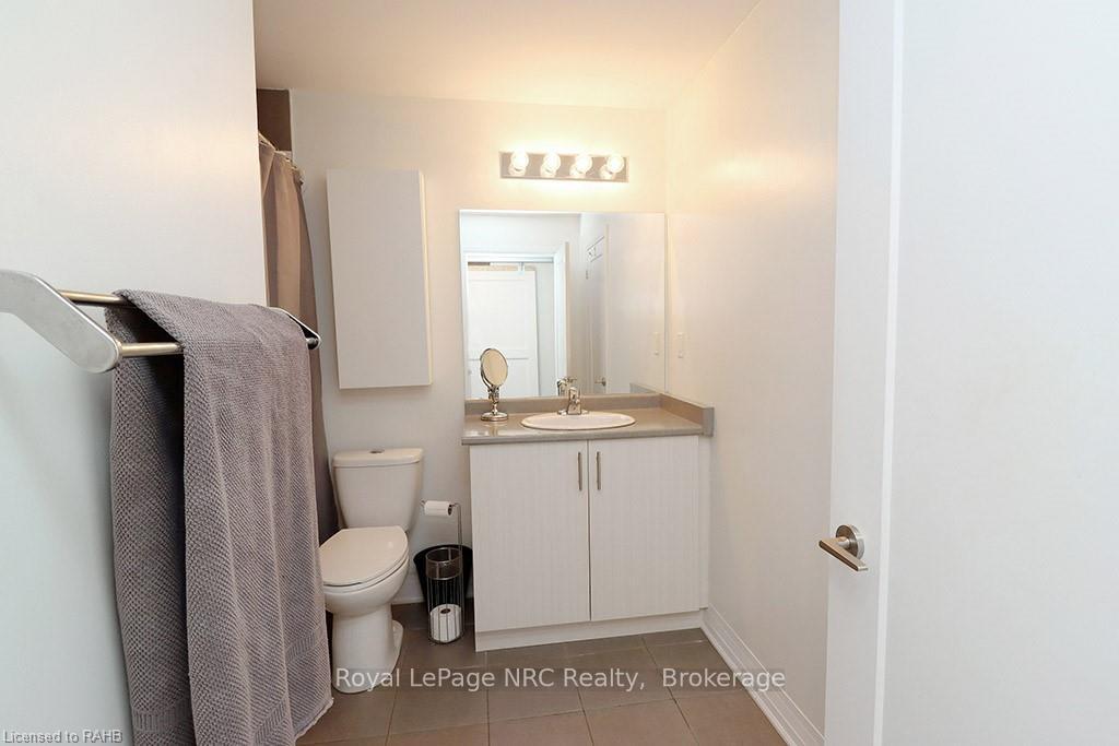 Photo 19 of Unit 104, 10 Concord Place, Grimsby, Grimsby Beach — HOMEH