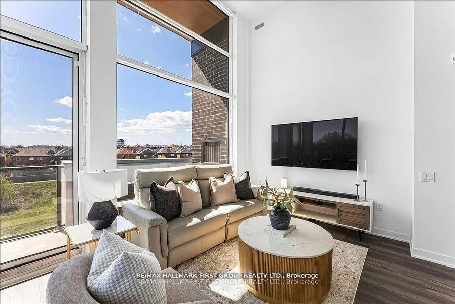 Photo 13 of Unit 409, 385 Arctic Red Drive, Oshawa, Windfields — HOMEH