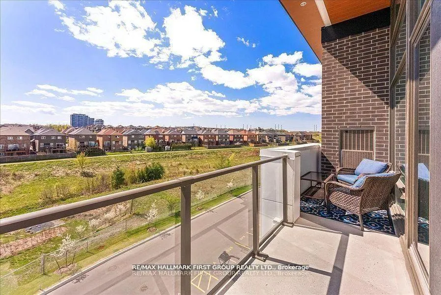 Photo 24 of Unit 409, 385 Arctic Red Drive, Oshawa, Windfields — HOMEH