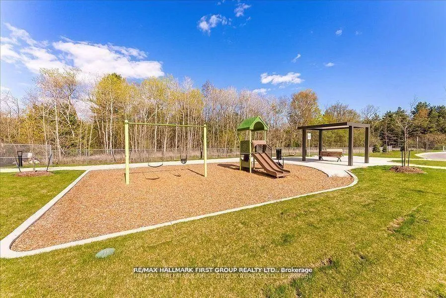 Photo 28 of Unit 409, 385 Arctic Red Drive, Oshawa, Windfields — HOMEH