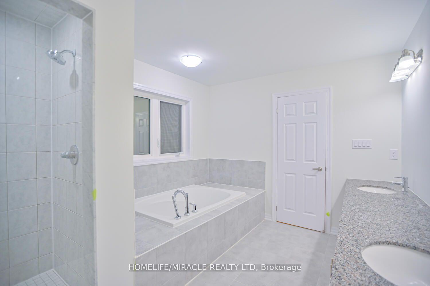Photo 21 of 255 Centre Street, Clearview, Stayner — HOMEH