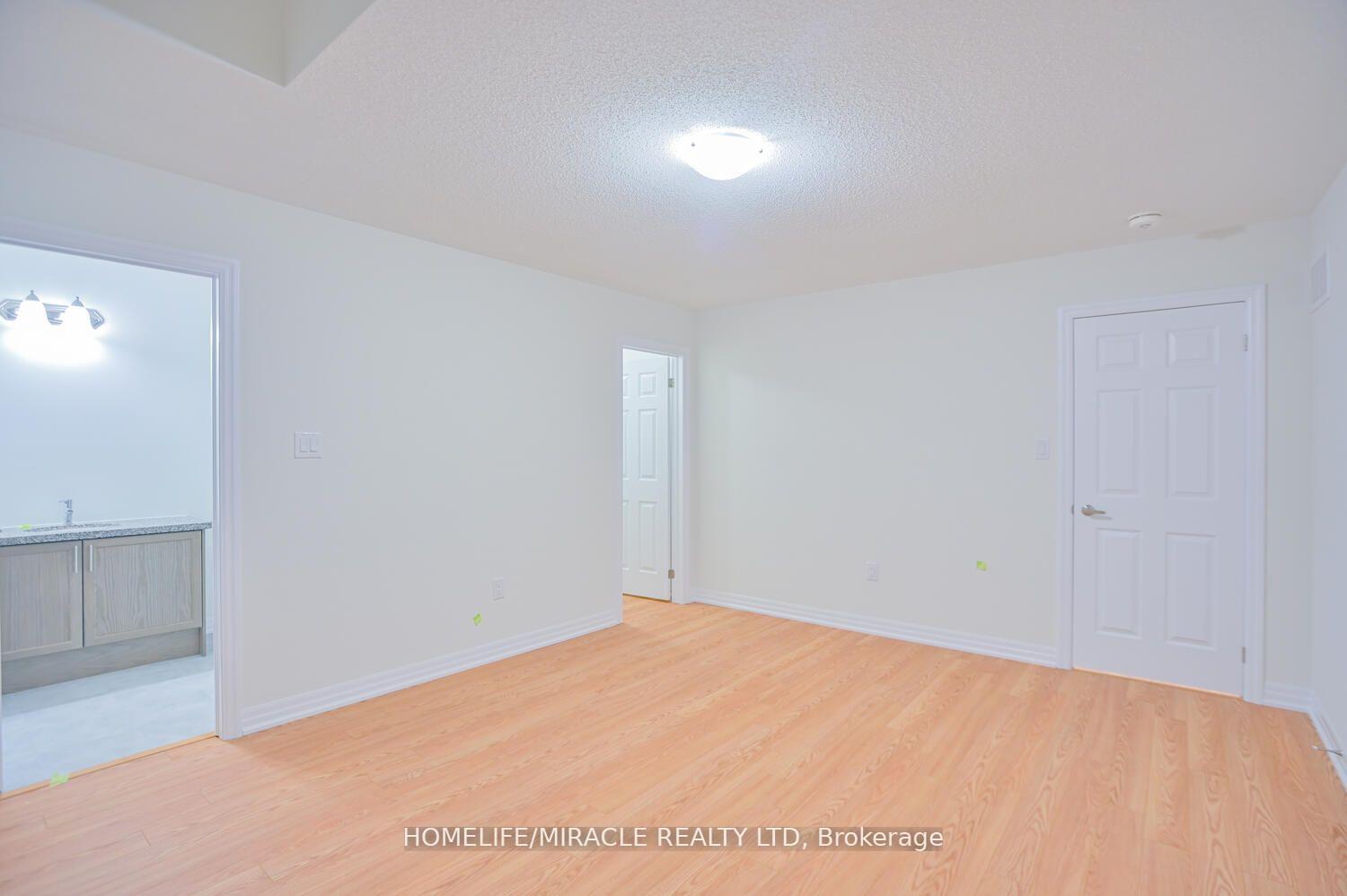 Photo 29 of 255 Centre Street, Clearview, Stayner — HOMEH