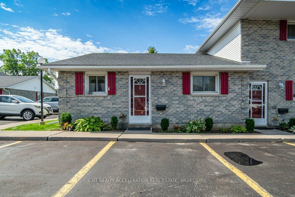 Photo 1 of Unit Unit #4, 73 Lywood Street, Belleville, Thurlow Ward — HOMEH