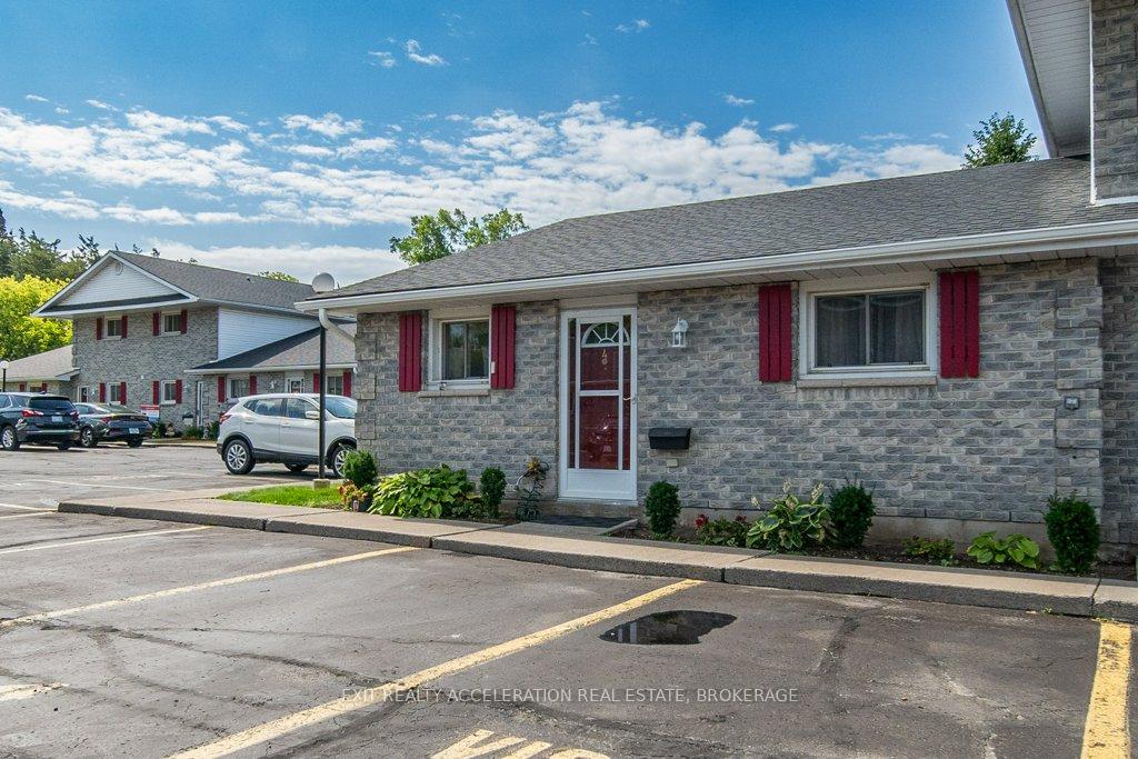Photo 2 of Unit Unit #4, 73 Lywood Street, Belleville, Thurlow Ward — HOMEH