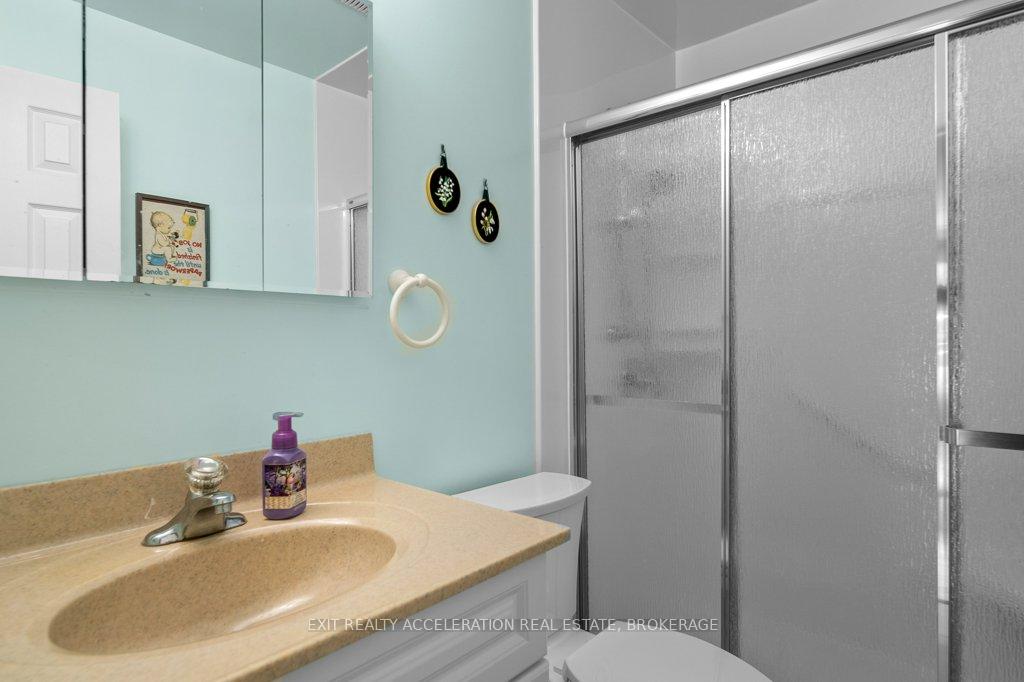 Photo 23 of Unit Unit #4, 73 Lywood Street, Belleville, Thurlow Ward — HOMEH