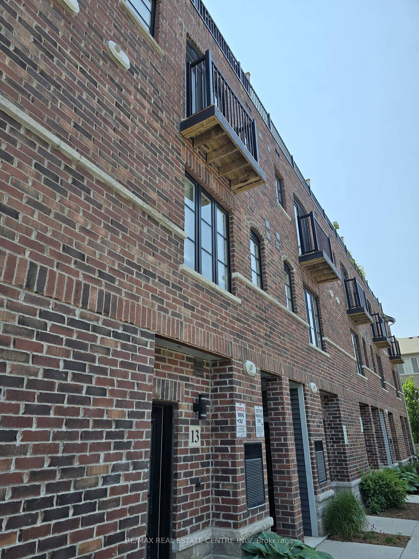Photo 4 of Unit 13, 219 Dundas Street E, Hamilton, Waterdown — HOMEH