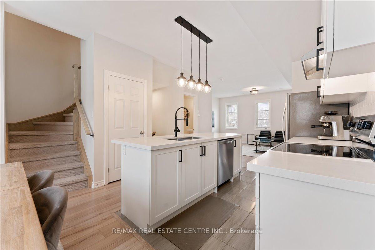 Photo 16 of Unit 13, 219 Dundas Street E, Hamilton, Waterdown — HOMEH