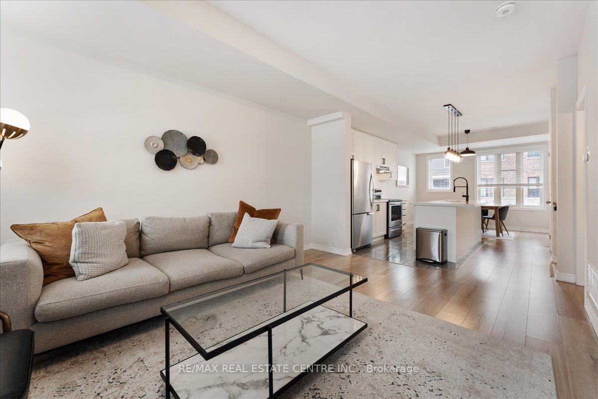 Photo 25 of Unit 13, 219 Dundas Street E, Hamilton, Waterdown — HOMEH