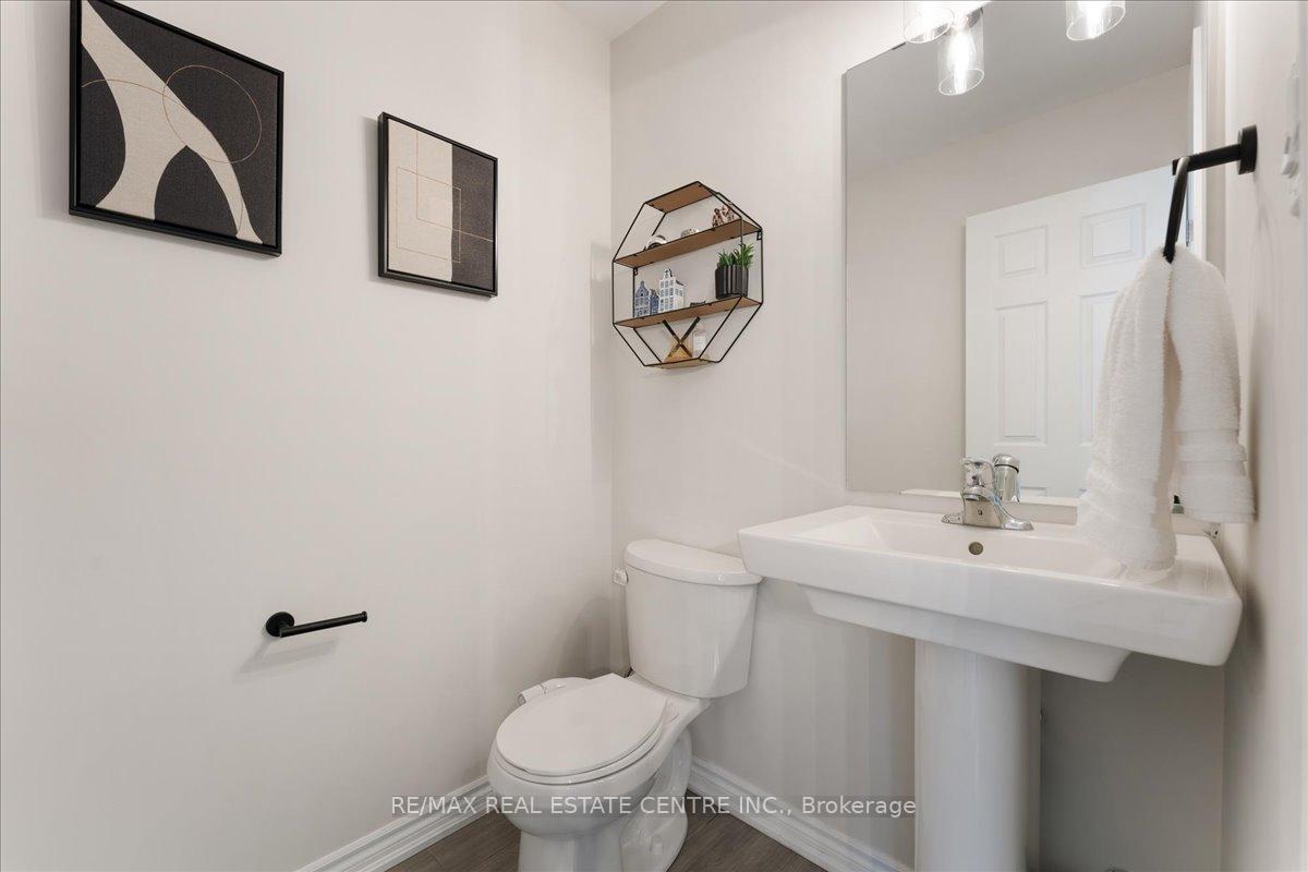 Photo 27 of Unit 13, 219 Dundas Street E, Hamilton, Waterdown — HOMEH