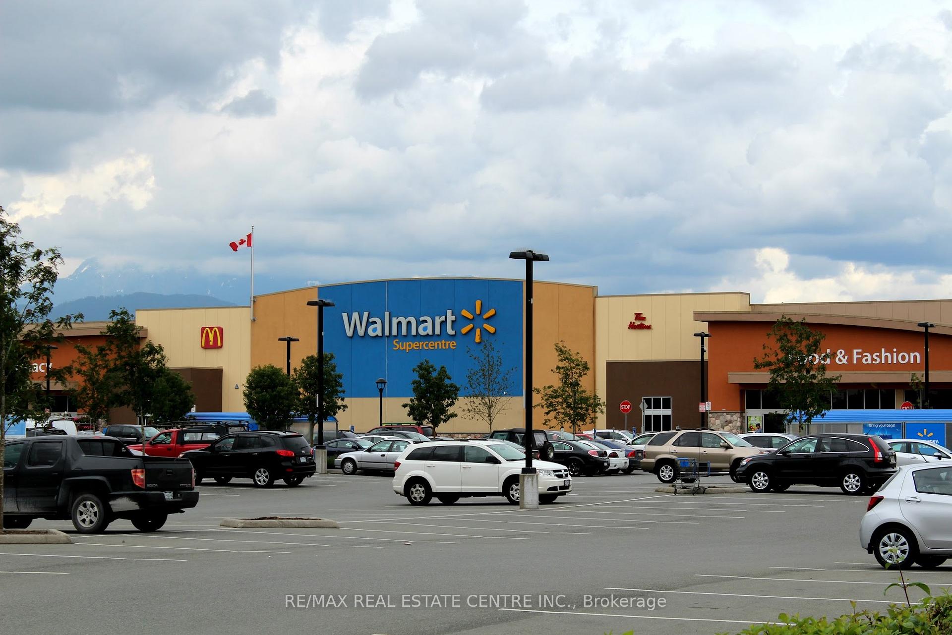 Photo 40 of Unit 13, 219 Dundas Street E, Hamilton, Waterdown — HOMEH