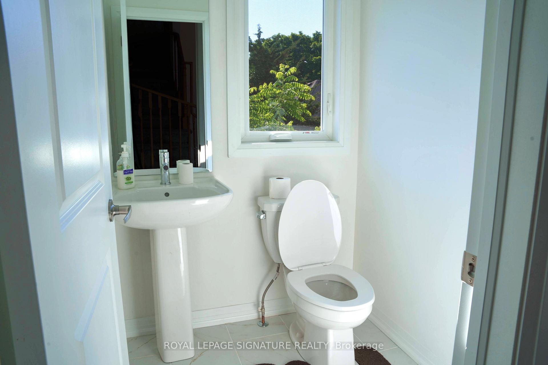 Photo 14 of Unit 44, 150 Glendale Avenue, Toronto, High Park-Swansea — HOMEH