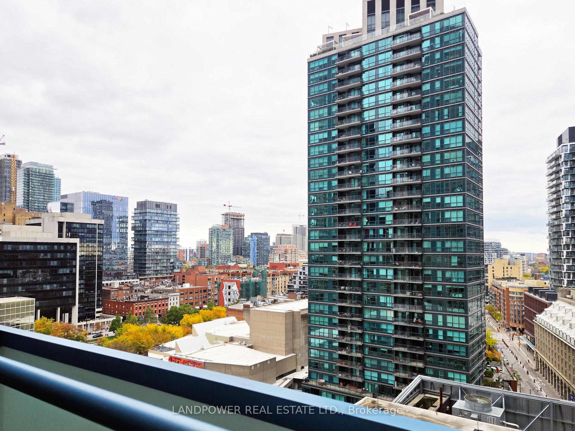 Photo 8 of Unit 1409, 8 The Esplanade, Toronto, Waterfront Communities — HOMEH