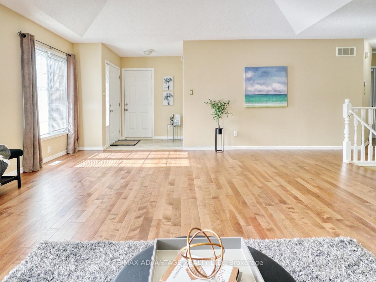 Photo 4 of Unit 14, 100 Stroud Crescent, London, South X — HOMEH