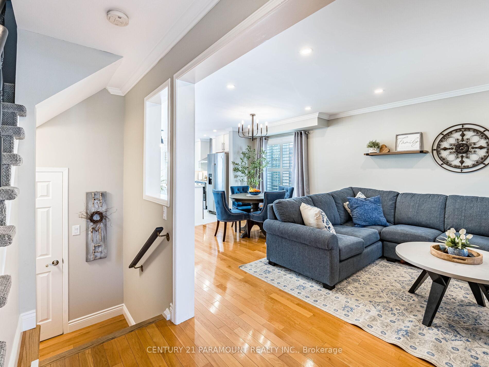 Photo 7 of 347 John West Way, Aurora, Bayview Wellington — HOMEH