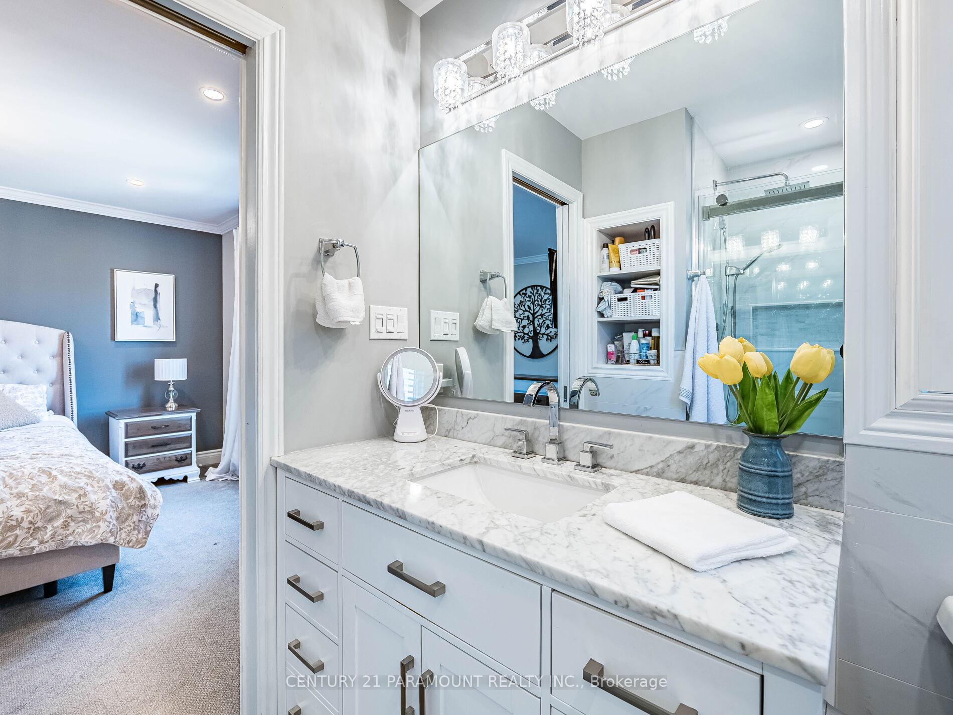 Photo 33 of 347 John West Way, Aurora, Bayview Wellington — HOMEH
