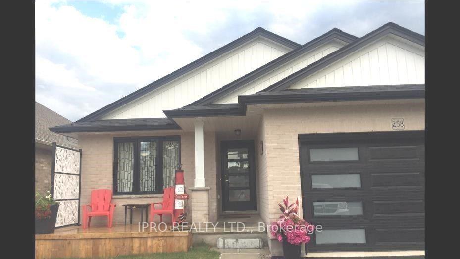 Photo 3 of 258 Hill Street, Central Elgin, Rural Central Elgin — HOMEH