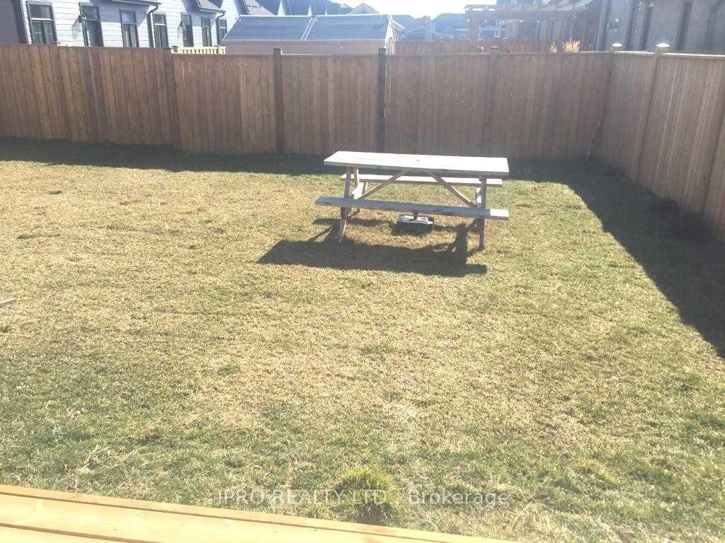 Photo 17 of 258 Hill Street, Central Elgin, Rural Central Elgin — HOMEH