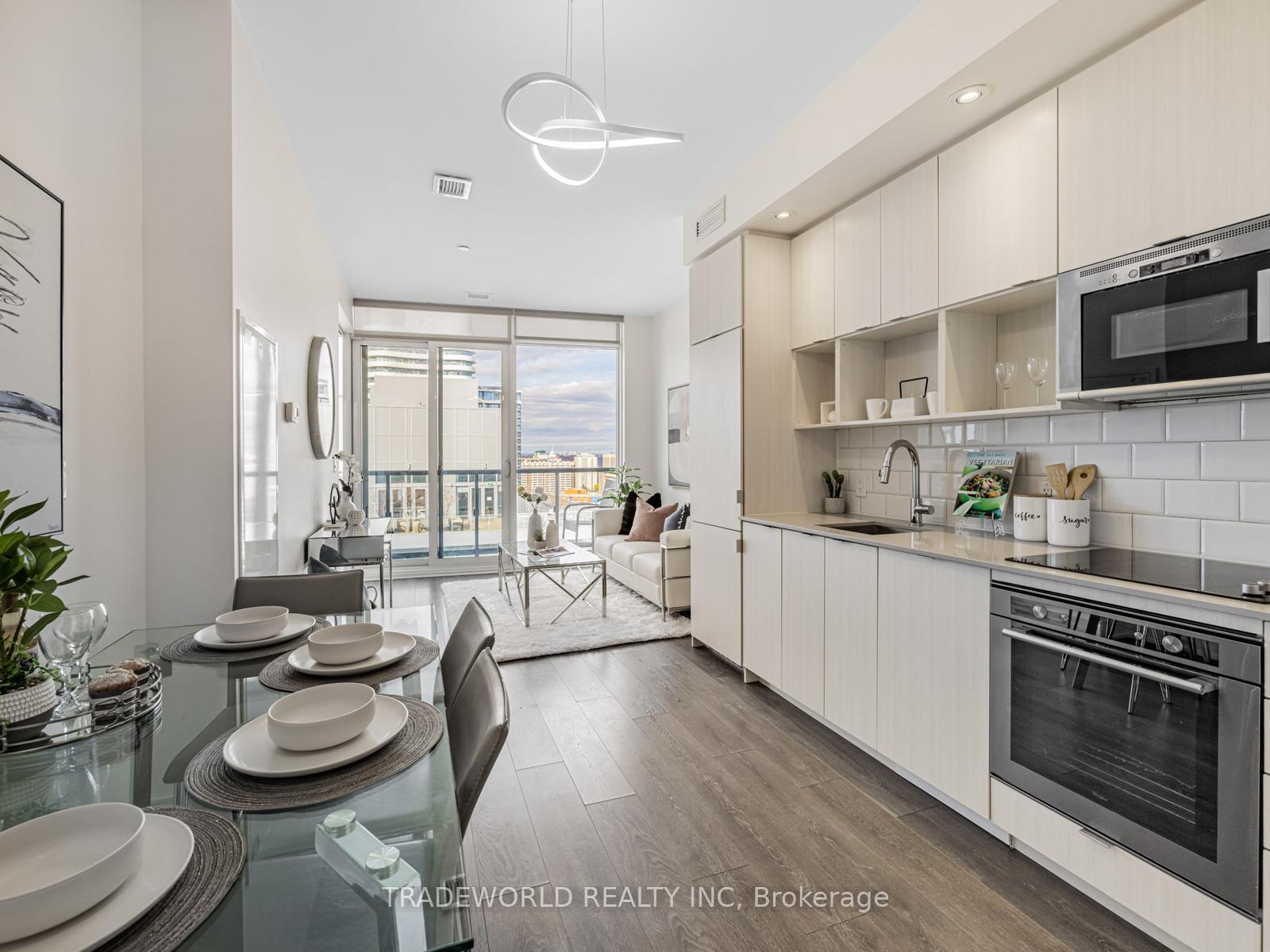 Photo 4 of Unit Ph03, 89 Mcgill Street, Toronto, Church-Yonge Corridor — HOMEH