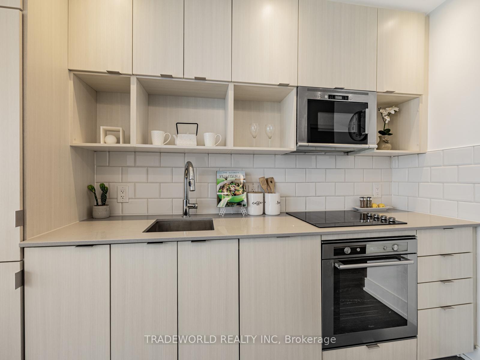 Photo 8 of Unit Ph03, 89 Mcgill Street, Toronto, Church-Yonge Corridor — HOMEH