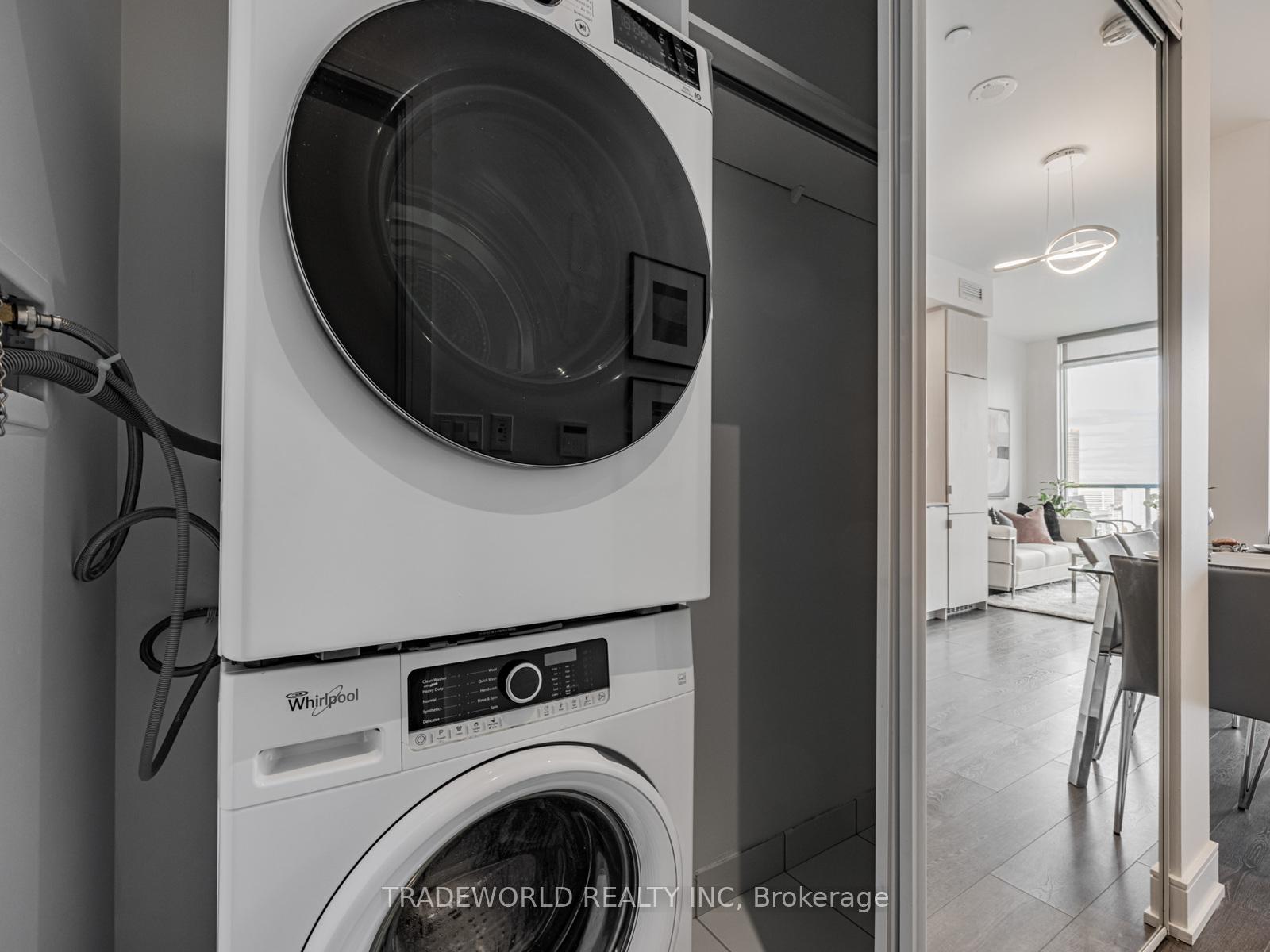 Photo 24 of Unit Ph03, 89 Mcgill Street, Toronto, Church-Yonge Corridor — HOMEH