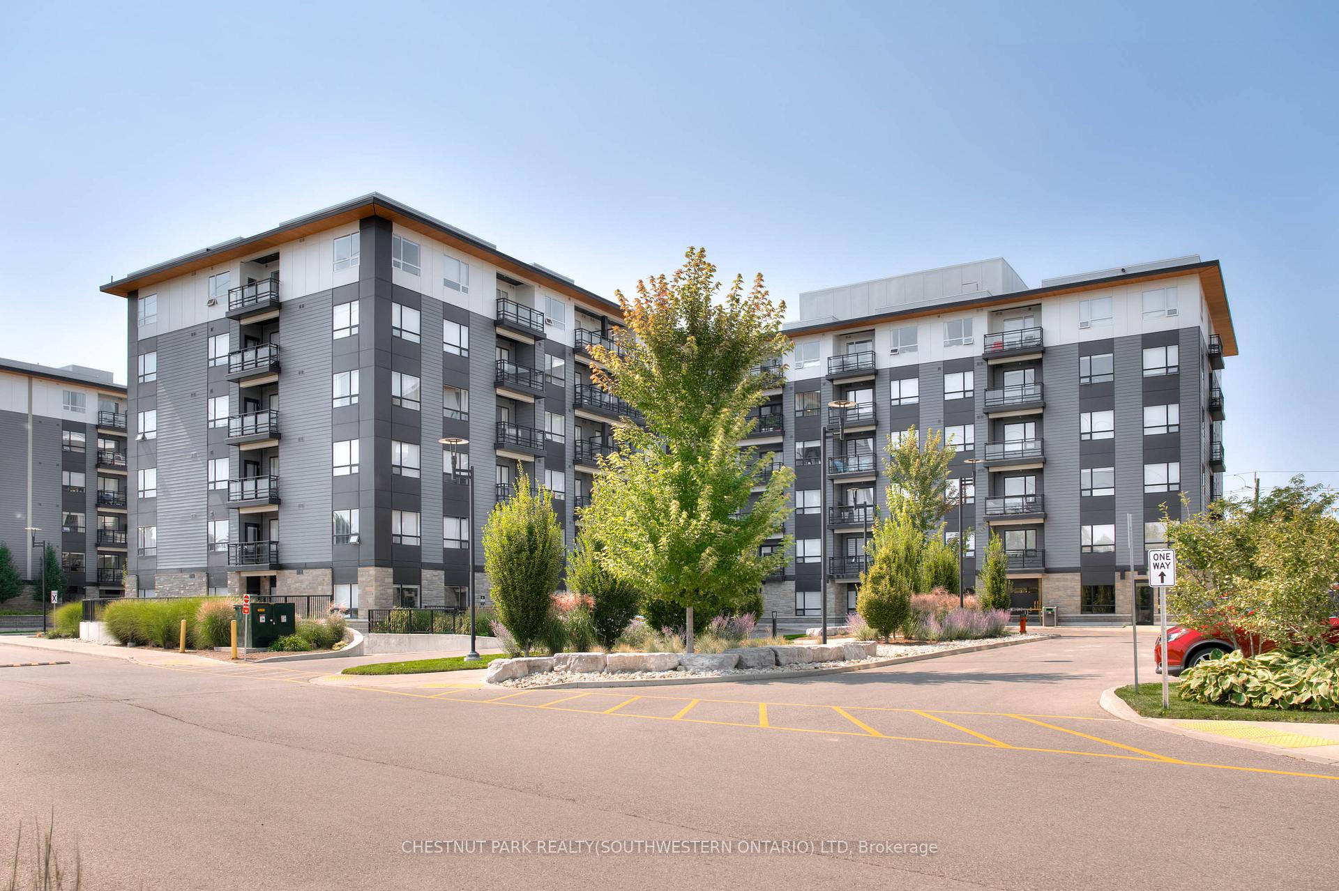 Photo 32 of Unit 410, 251 Northfield Drive E, Waterloo — HOMEH