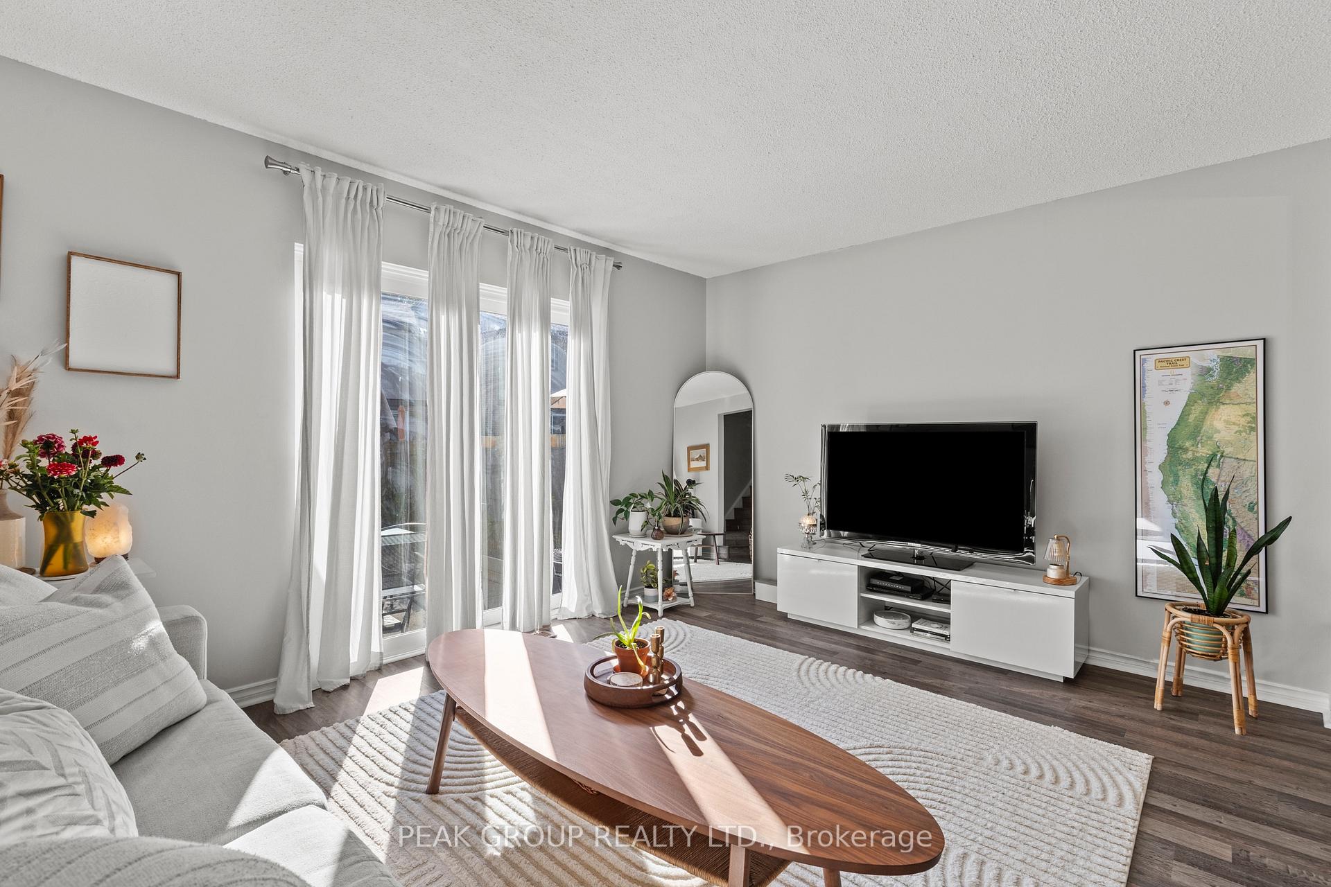 Photo 8 of Unit 19, 302 Vine Street, St. Catharines, Carlton/Bunting — HOMEH
