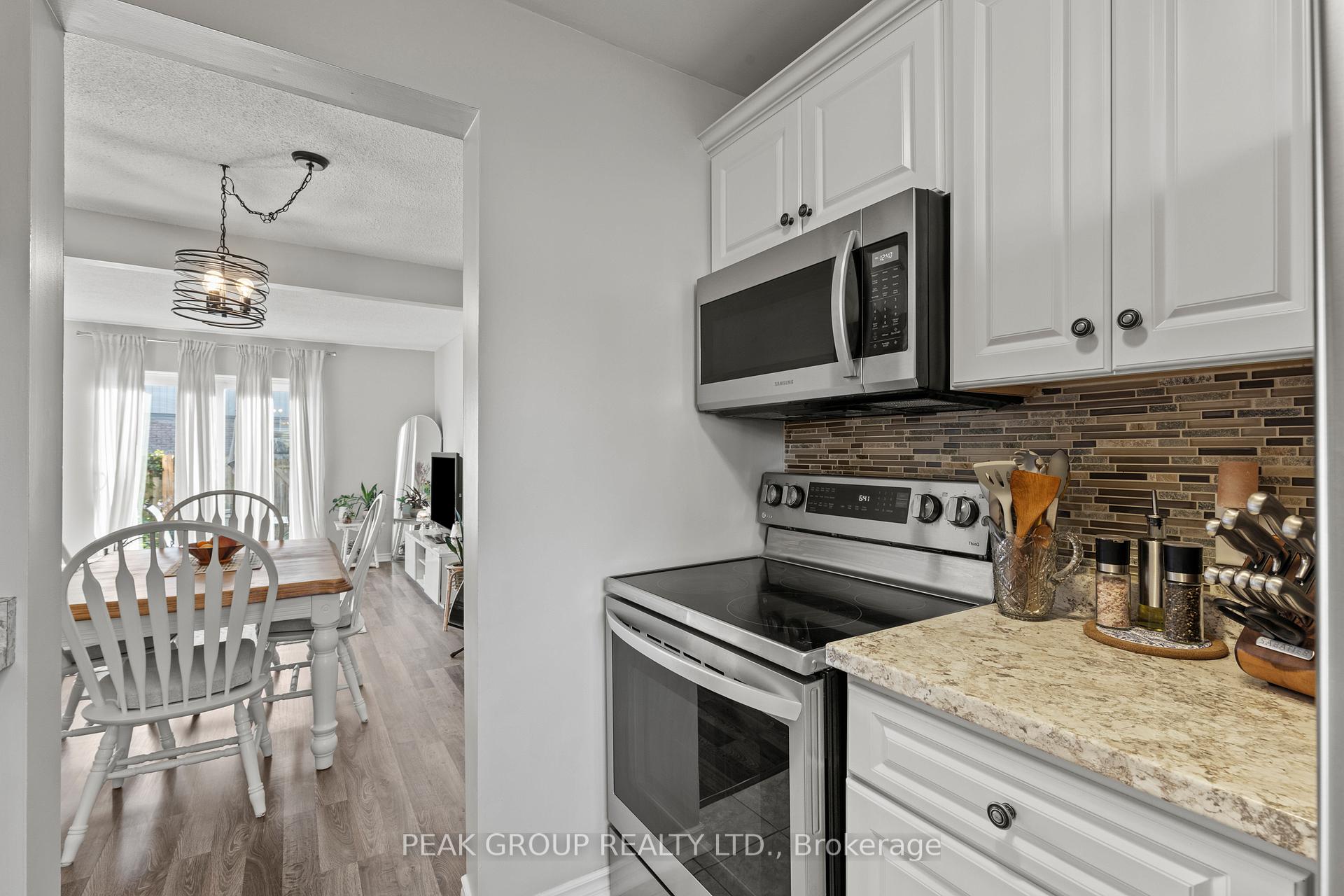 Photo 12 of Unit 19, 302 Vine Street, St. Catharines, Carlton/Bunting — HOMEH