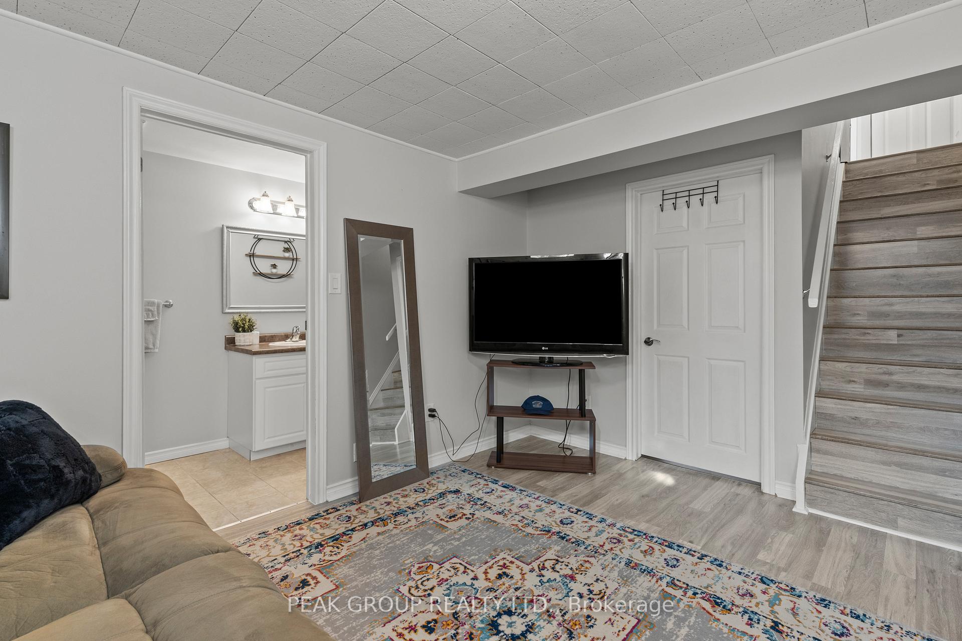 Photo 17 of Unit 19, 302 Vine Street, St. Catharines, Carlton/Bunting — HOMEH