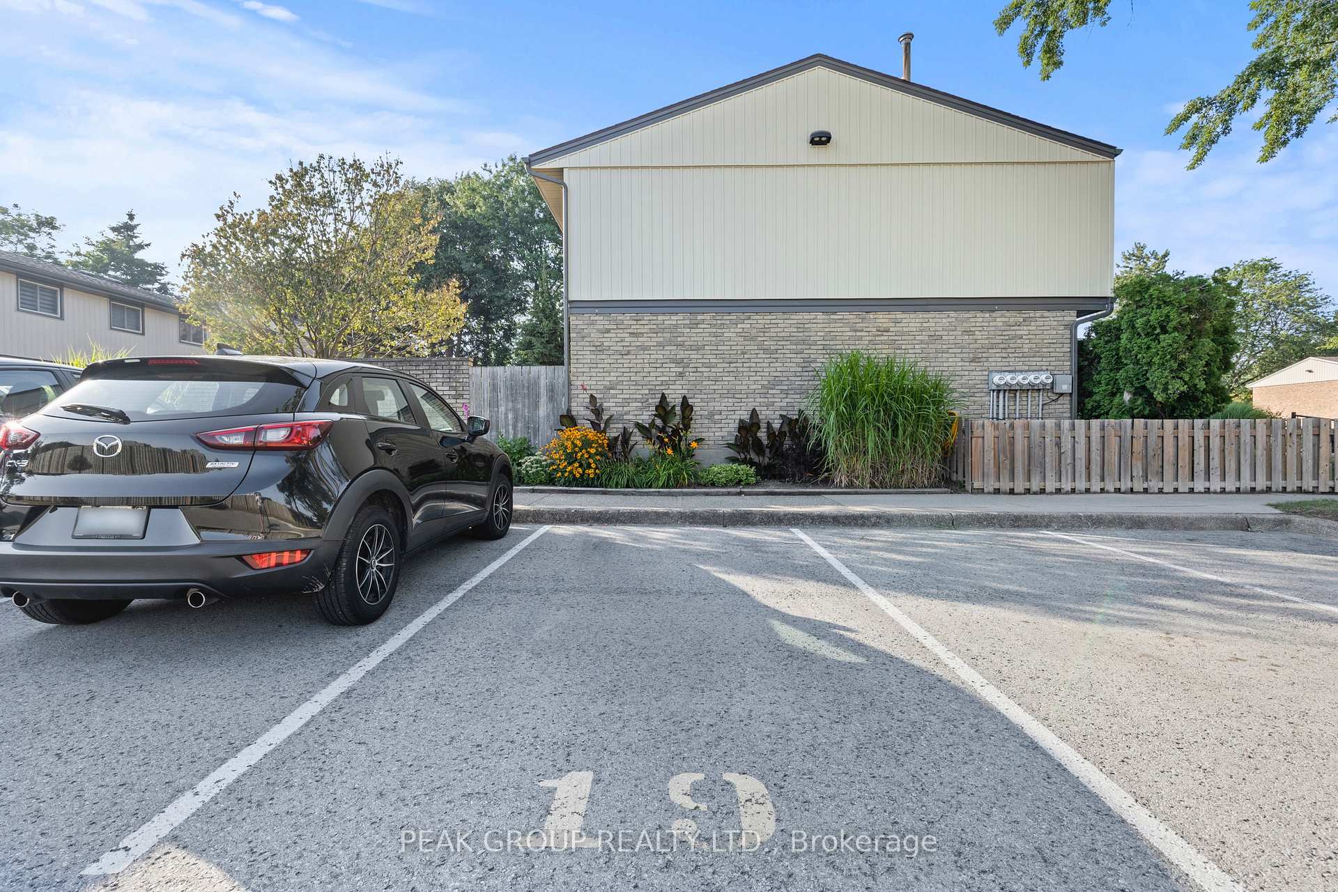 Photo 27 of Unit 19, 302 Vine Street, St. Catharines, Carlton/Bunting — HOMEH