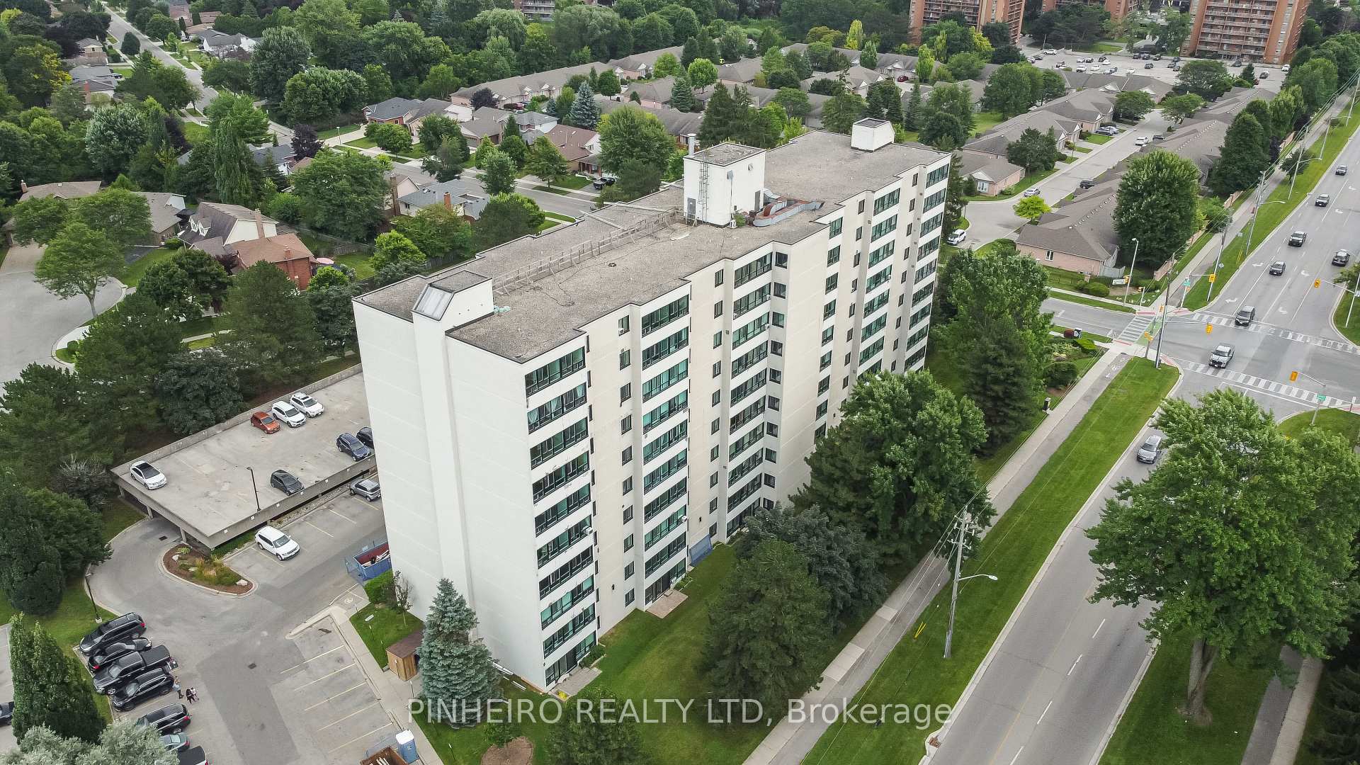 Front of Unit 806, 600 Grenfell Drive