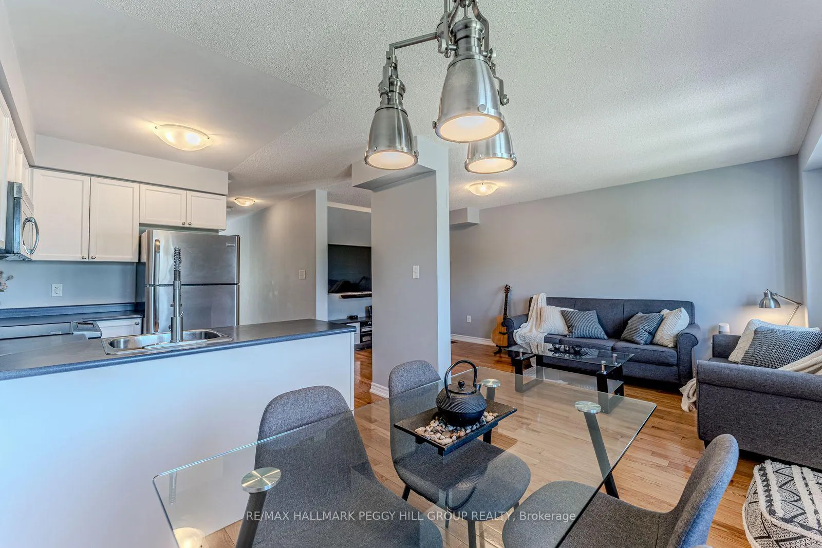 Photo 7 of Unit 35, 209 Harvie Road, Barrie, Holly — HOMEH