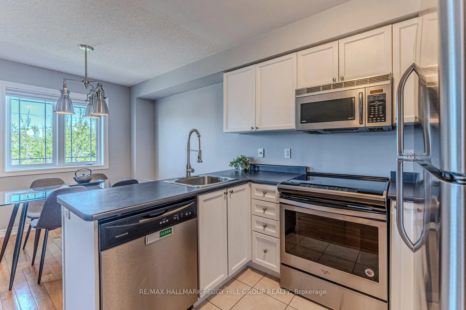 Photo 8 of Unit 35, 209 Harvie Road, Barrie, Holly — HOMEH