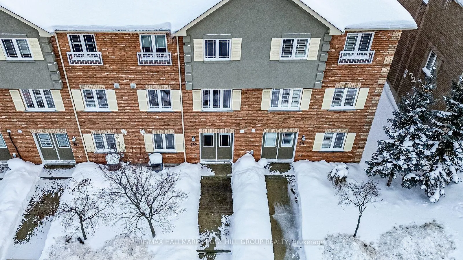 Photo 18 of Unit 35, 209 Harvie Road, Barrie, Holly — HOMEH