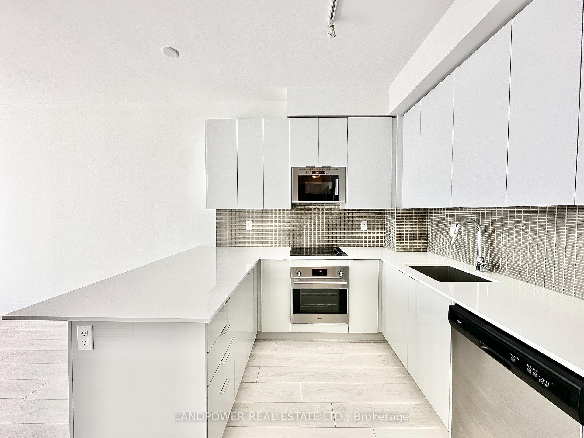 Photo 2 of Unit 2910, 2908 Highway 7 Road, Vaughan, Concord — HOMEH