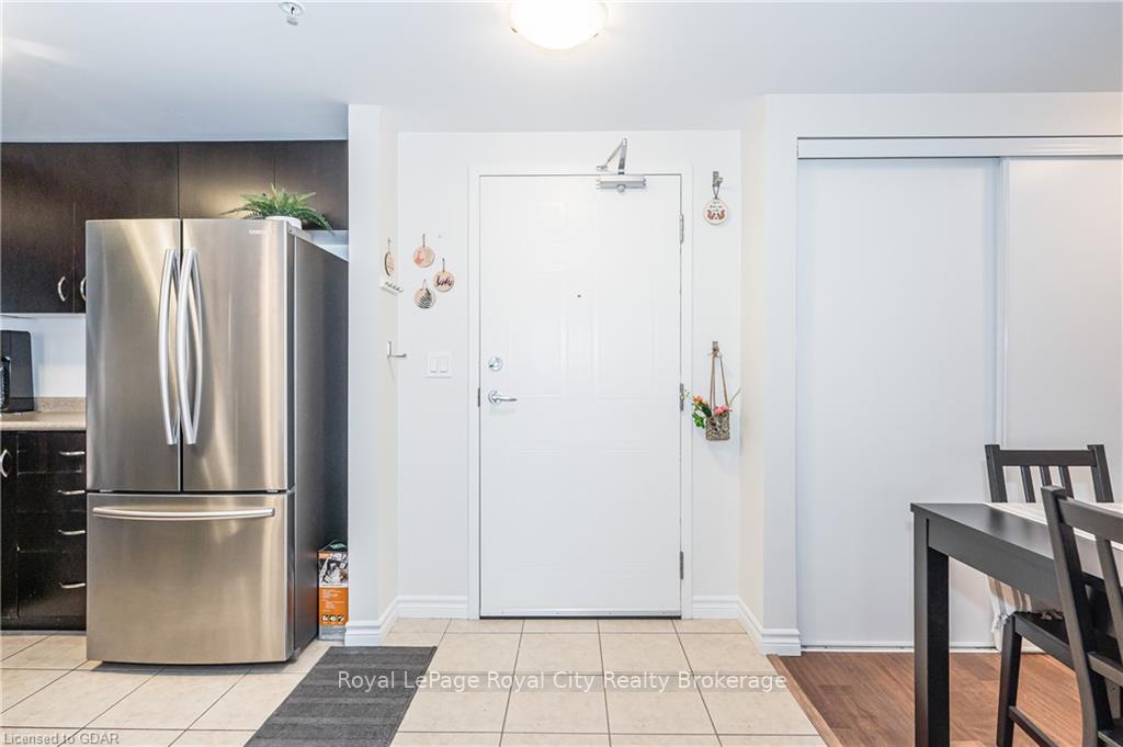 Photo 5 of Unit 106, 45 Goodwin Drive, Guelph, Pineridge/Westminster Woods — HOMEH