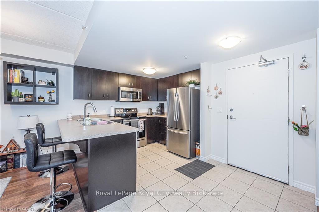 Photo 6 of Unit 106, 45 Goodwin Drive, Guelph, Pineridge/Westminster Woods — HOMEH