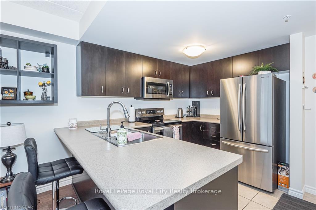 Photo 7 of Unit 106, 45 Goodwin Drive, Guelph, Pineridge/Westminster Woods — HOMEH