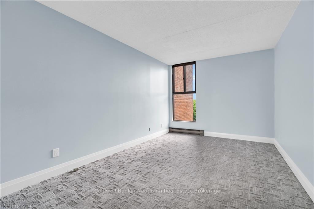 Photo 15 of Unit 701, 22 Marilyn Drive, Guelph, Riverside Park — HOMEH