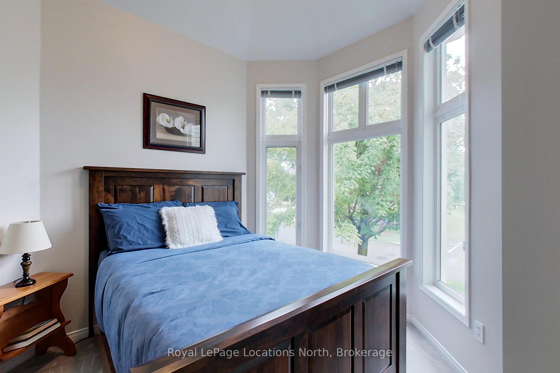 Photo 34 of 28 Barker Boulevard, Collingwood — HOMEH