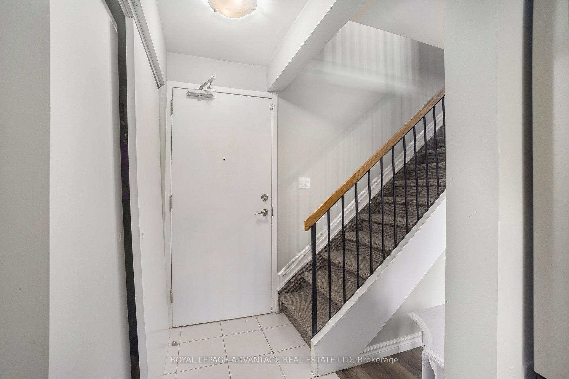Photo 6 of Unit 104, 8 Pearl Street, Smiths Falls — HOMEH