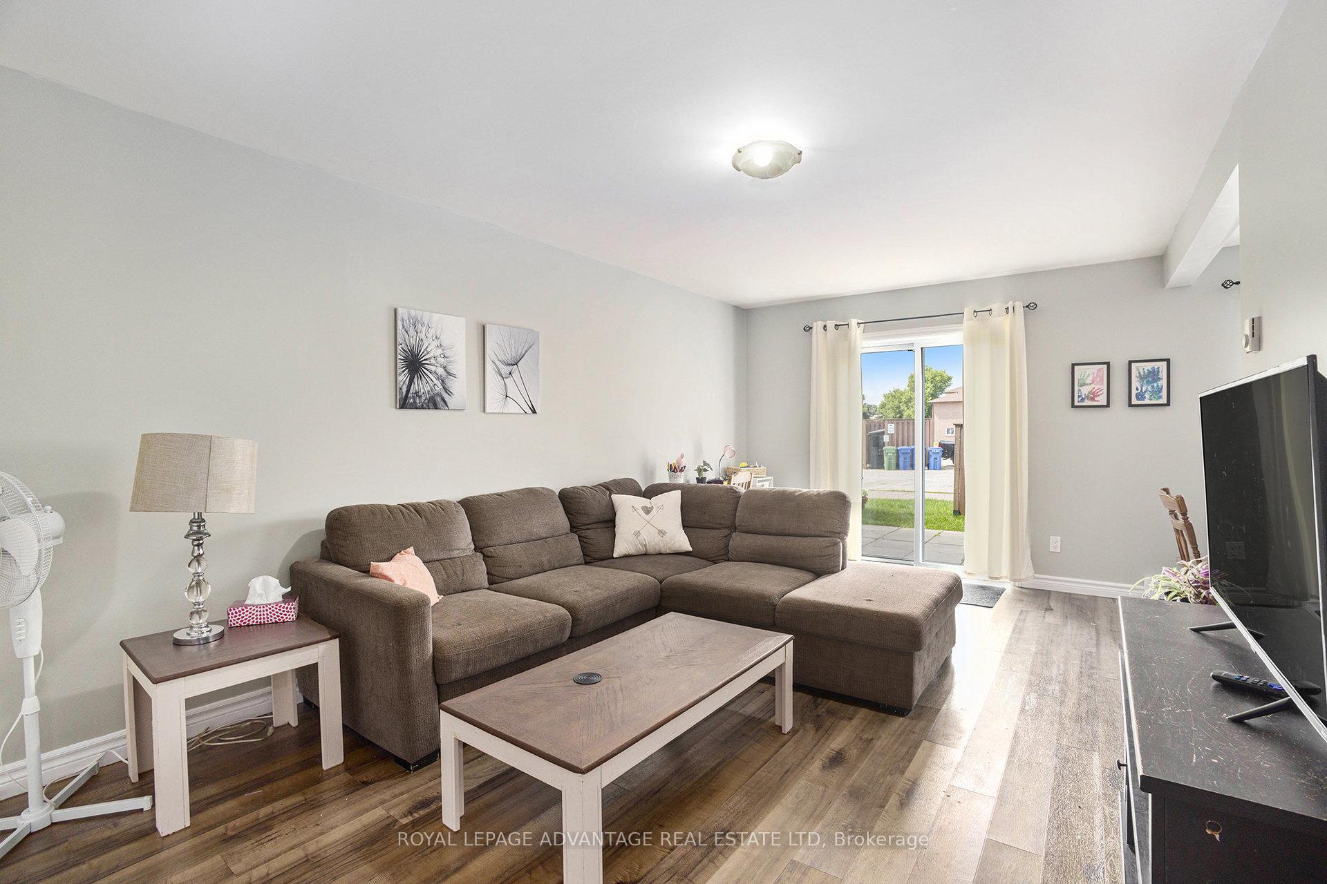 Photo 11 of Unit 104, 8 Pearl Street, Smiths Falls — HOMEH