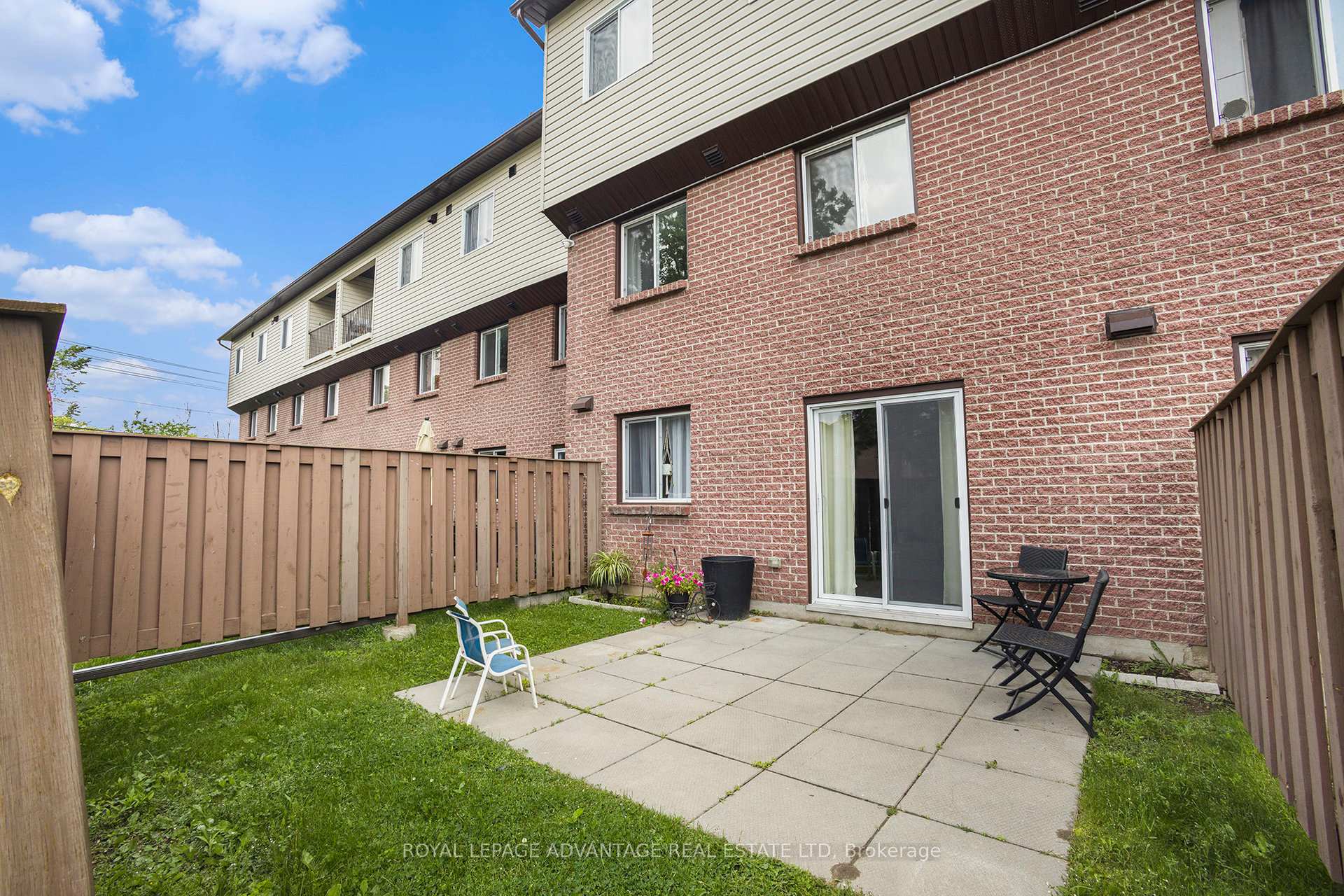 Photo 21 of Unit 104, 8 Pearl Street, Smiths Falls — HOMEH