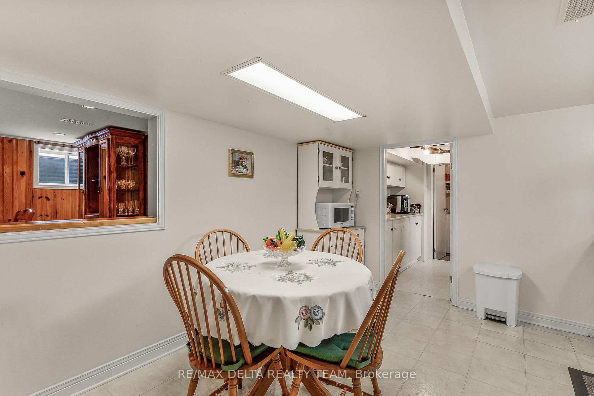 Photo 19 of 2435 Heaton Avenue, Ottawa, Hawthorne Meadows — HOMEH