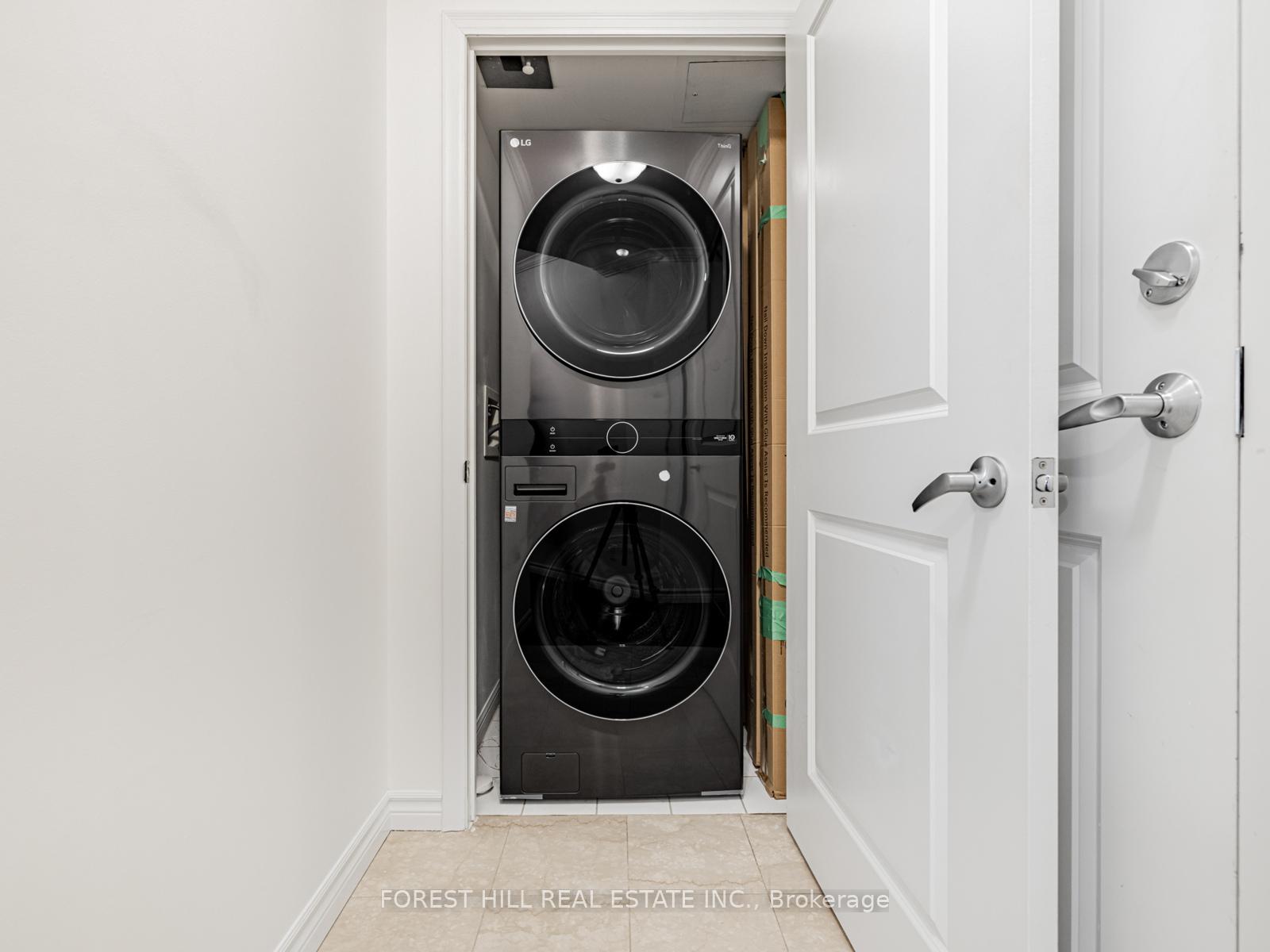 Photo 30 of Unit 403, 900 Mount Pleasant Road, Toronto, Mount Pleasant West — HOMEH