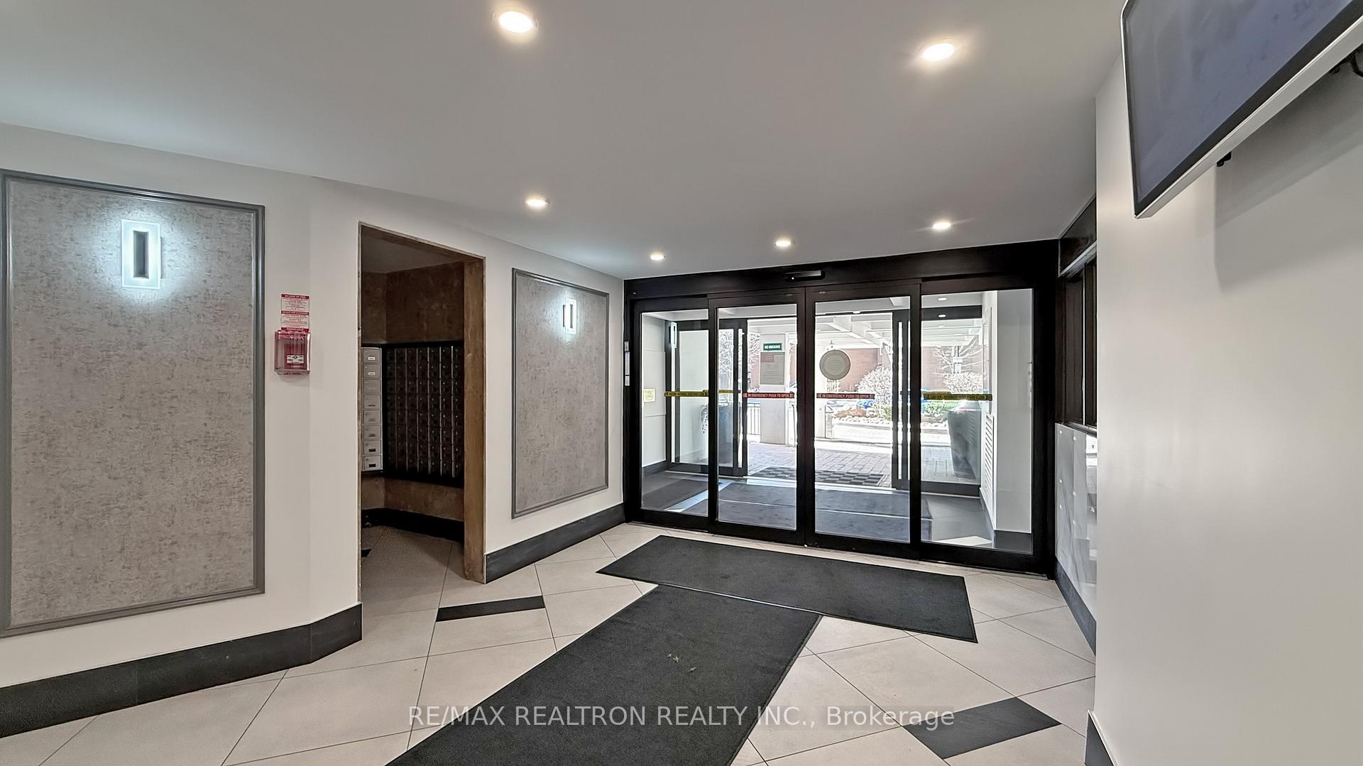 Photo 5 of Unit 514, 5 Vicora Linkway, Toronto, Flemingdon Park — HOMEH